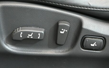 Infiniti FX I, 2007 год, 1 200 000 рублей, 17 фотография