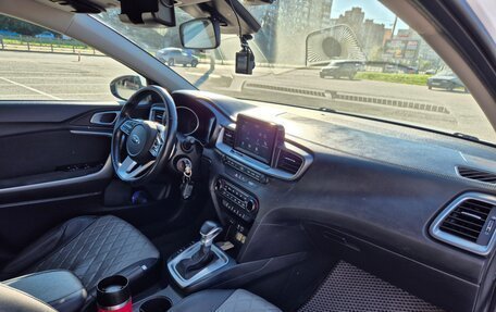 KIA cee'd III, 2019 год, 1 800 000 рублей, 9 фотография