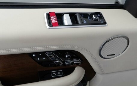 Land Rover Range Rover IV рестайлинг, 2019 год, 13 823 400 рублей, 18 фотография