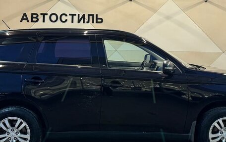 Mitsubishi Outlander III рестайлинг 3, 2012 год, 1 129 000 рублей, 5 фотография