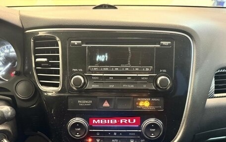 Mitsubishi Outlander III рестайлинг 3, 2012 год, 1 129 000 рублей, 13 фотография