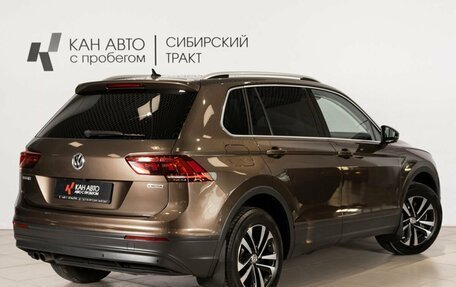 Volkswagen Tiguan II, 2019 год, 2 989 000 рублей, 2 фотография