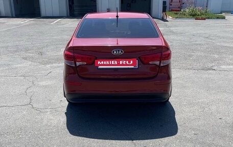 KIA Rio III рестайлинг, 2016 год, 950 000 рублей, 4 фотография