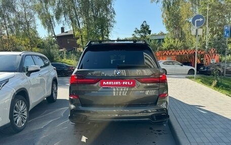 BMW X7, 2022 год, 11 000 000 рублей, 2 фотография