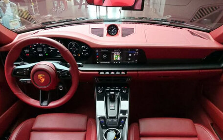 Porsche 911, 2022 год, 14 600 777 рублей, 6 фотография
