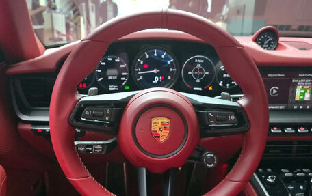 Porsche 911, 2022 год, 14 600 777 рублей, 12 фотография