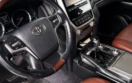 Toyota Land Cruiser 200, 2015 год, 5 200 000 рублей, 3 фотография