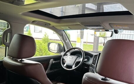 Toyota Land Cruiser 200, 2015 год, 5 200 000 рублей, 10 фотография