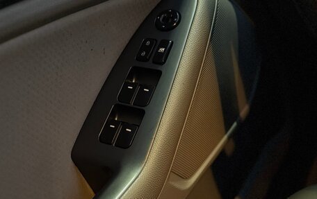 KIA Optima III, 2011 год, 1 100 000 рублей, 12 фотография