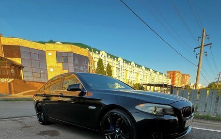 BMW 5 серия, 2010 год, 1 370 000 рублей, 4 фотография