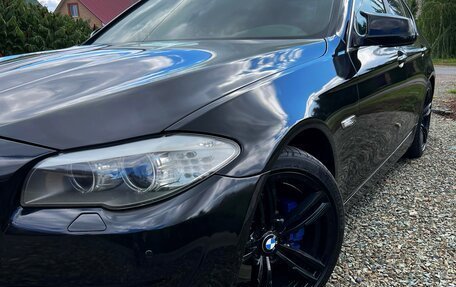 BMW 5 серия, 2010 год, 1 370 000 рублей, 2 фотография