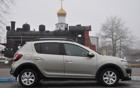 Renault Sandero II рестайлинг, 2017 год, 1 035 000 рублей, 4 фотография
