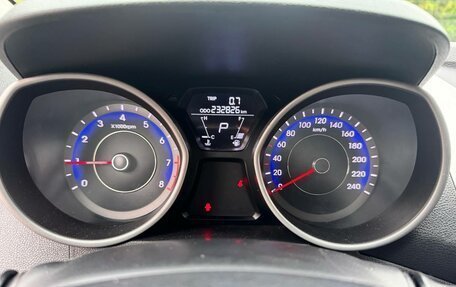 Hyundai Elantra V, 2012 год, 850 000 рублей, 7 фотография