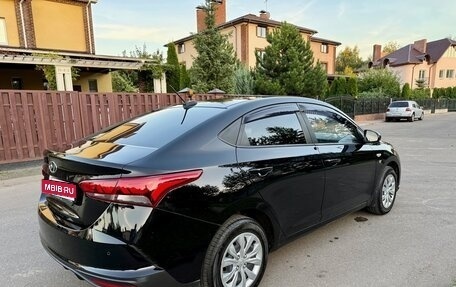 Hyundai Solaris II рестайлинг, 2021 год, 1 750 000 рублей, 8 фотография