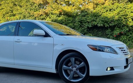Toyota Camry, 2008 год, 1 450 000 рублей, 2 фотография