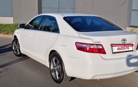 Toyota Camry, 2008 год, 1 450 000 рублей, 10 фотография