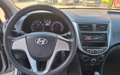 Hyundai Solaris II рестайлинг, 2011 год, 679 000 рублей, 8 фотография