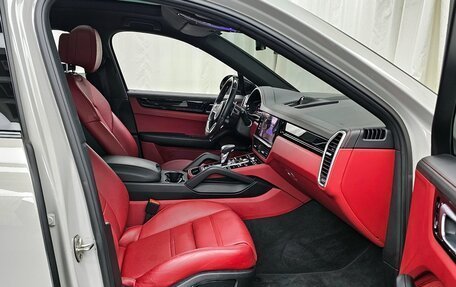 Porsche Cayenne III, 2021 год, 8 074 026 рублей, 17 фотография