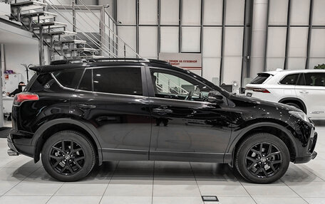 Toyota RAV4, 2019 год, 2 730 000 рублей, 4 фотография