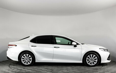 Toyota Camry, 2018 год, 2 449 000 рублей, 6 фотография