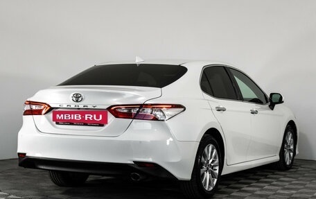Toyota Camry, 2018 год, 2 449 000 рублей, 7 фотография