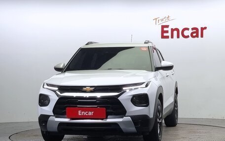 Chevrolet TrailBlazer, 2022 год, 1 740 451 рублей, 2 фотография