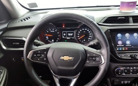 Chevrolet TrailBlazer, 2022 год, 1 740 451 рублей, 8 фотография