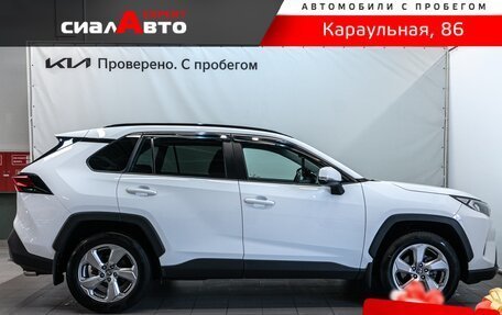 Toyota RAV4, 2019 год, 3 215 000 рублей, 5 фотография