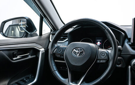 Toyota RAV4, 2019 год, 3 215 000 рублей, 20 фотография