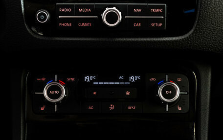 Volkswagen Touareg III, 2012 год, 1 849 000 рублей, 17 фотография