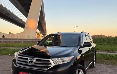 Toyota Highlander III, 2011 год, 1 700 000 рублей, 1 фотография