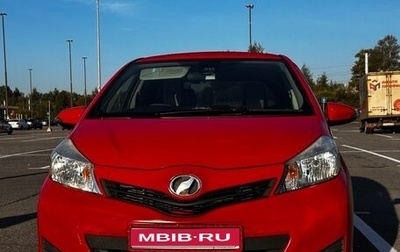 Toyota Vitz, 2015 год, 869 000 рублей, 1 фотография