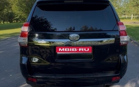 Toyota Land Cruiser Prado 150 рестайлинг 2, 2013 год, 2 950 000 рублей, 2 фотография