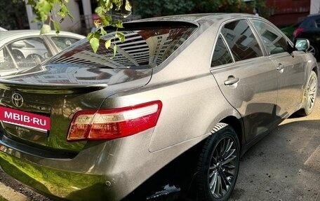 Toyota Camry, 2008 год, 600 000 рублей, 4 фотография