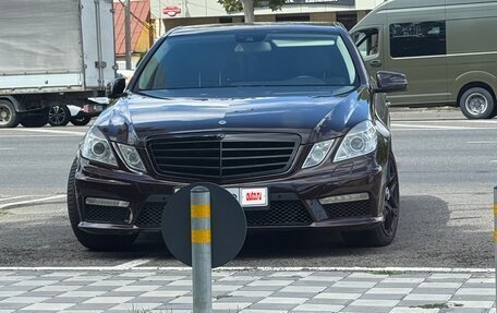 Mercedes-Benz E-Класс, 2012 год, 1 350 000 рублей, 2 фотография