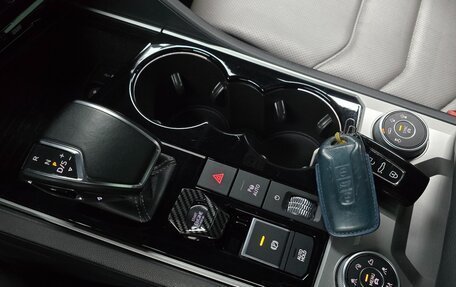 Volkswagen Touareg III, 2020 год, 7 500 000 рублей, 6 фотография