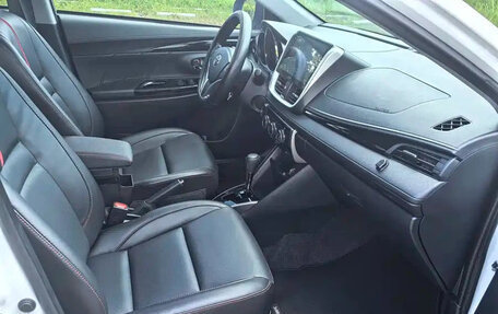 Toyota Yaris XP150 рестайлинг, 2022 год, 1 100 777 рублей, 8 фотография