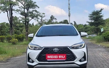 Toyota Yaris XP150 рестайлинг, 2022 год, 1 100 777 рублей, 2 фотография