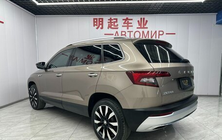 Skoda Karoq I, 2021 год, 2 010 000 рублей, 5 фотография