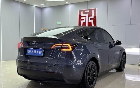 Tesla Model Y I, 2023 год, 3 990 000 рублей, 8 фотография