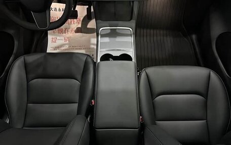 Tesla Model Y I, 2023 год, 3 990 000 рублей, 13 фотография