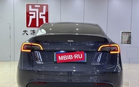 Tesla Model Y I, 2023 год, 3 990 000 рублей, 7 фотография