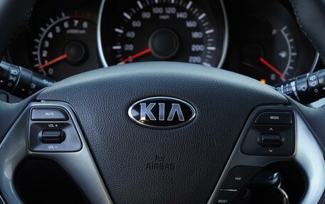 KIA Rio III рестайлинг, 2015 год, 990 000 рублей, 16 фотография