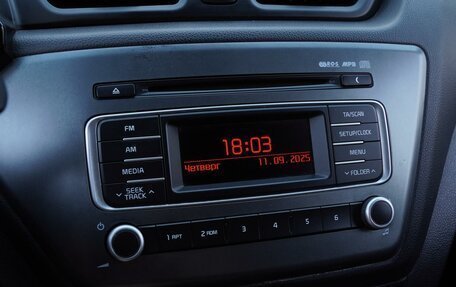 KIA Rio III рестайлинг, 2015 год, 990 000 рублей, 13 фотография