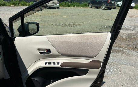 Toyota Sienta II, 2017 год, 1 410 000 рублей, 9 фотография