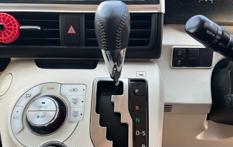 Toyota Sienta II, 2017 год, 1 410 000 рублей, 19 фотография