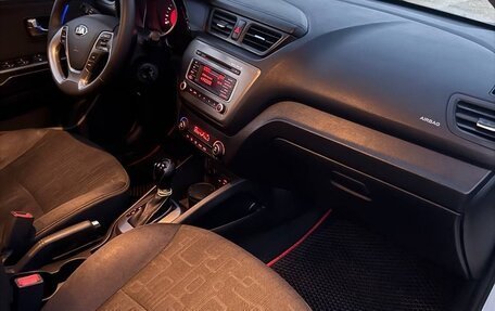 KIA Rio III рестайлинг, 2015 год, 1 020 000 рублей, 9 фотография