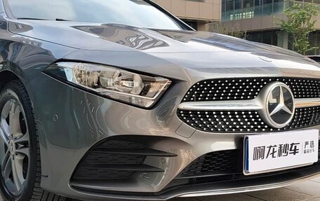 Mercedes-Benz A-Класс, 2022 год, 2 100 000 рублей, 3 фотография