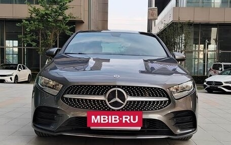 Mercedes-Benz A-Класс, 2022 год, 2 100 000 рублей, 4 фотография