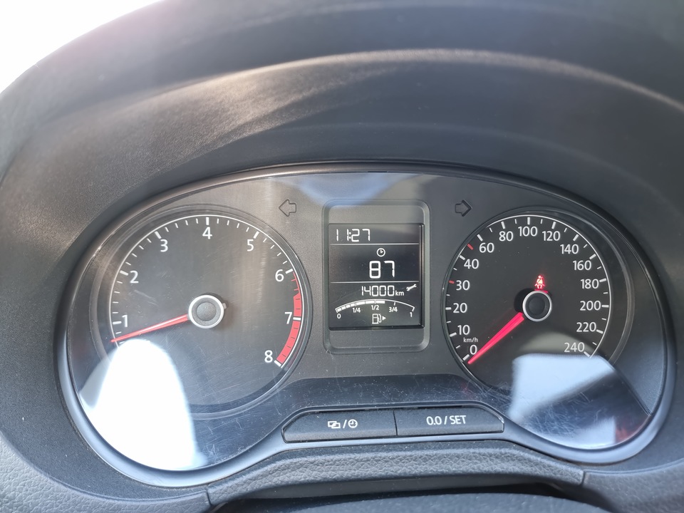 Volkswagen Polo V рестайлинг, 2018 год, 1 200 000 рублей, 10 фотография